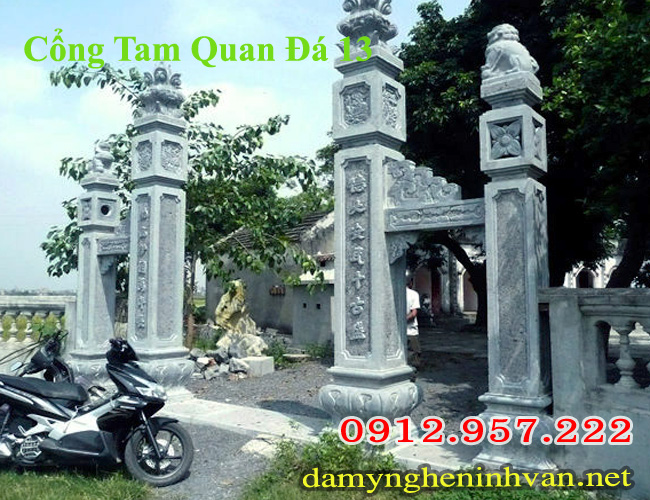 Cổng đình làng