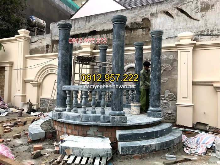 Lắp cột đá tròn xanh rêu – đá bậc thềm tam cấp tại Lâm Đồng