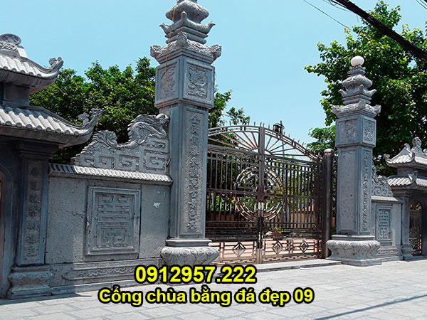 Mẫu cổng chùa bằng đá đẹp chuẩn phong thủy 09