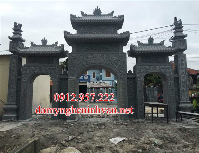 Những mẫu Cổng làng đẹp bằng đá hiện đại 04 Mẫu cổng làng đẹp bằng đá xanh khối chế tác tại Ninh Bình