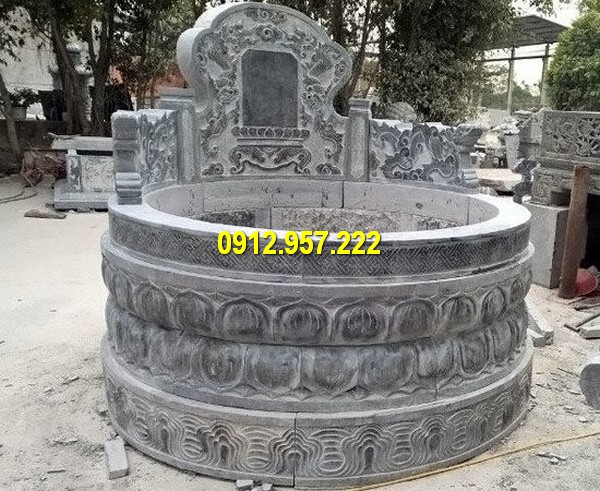 Mẫu mộ tròn phong thuỷ bằng đá xanh rêu