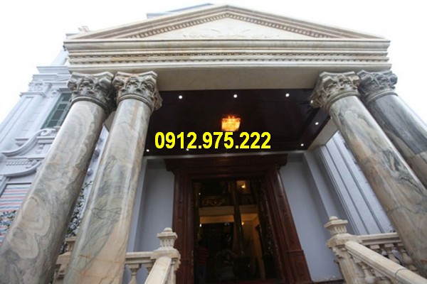 Cột nhà tròn mang đậm phong cách kiến trúc châu Âu