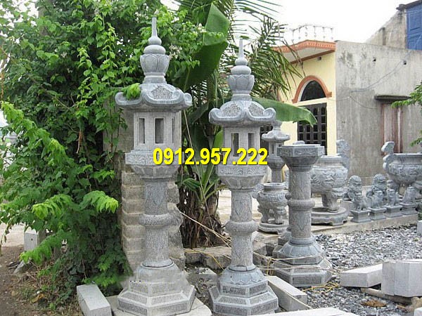 Các mẫu đèn đá thiết kế đa dạng Cột đèn đá thờ cúng, đèn đá nhà thờ họ, sân vườn đẹp nhất 2020