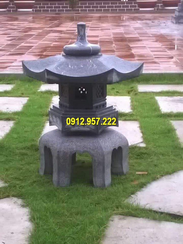 Mẫu đèn đá sân vườn đẹp nhất 2019 Cột đèn đá thờ cúng, đèn đá nhà thờ họ, sân vườn đẹp nhất 2020