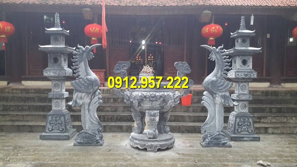 Đá mỹ nghệ Thái Vinh thi công, lắp đặt cột đèn đá nhà thờ họ, sân vườn đẹp giá rẻ