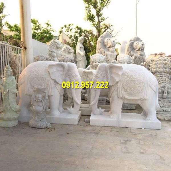 Tượng voi giúp chủ nhân thúc vượng quyền quý có được địa vị cao Tượng con voi bằng đá đẹp chuẩn phong thuỷ