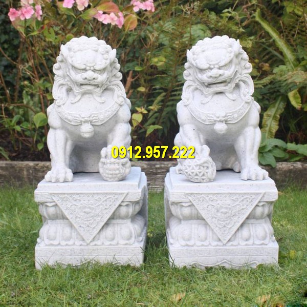 Đá mỹ nghệ Thái VInh thi công chế tác các sản phẩm sư tử đá kích thước đa dạng giá thành rẻ