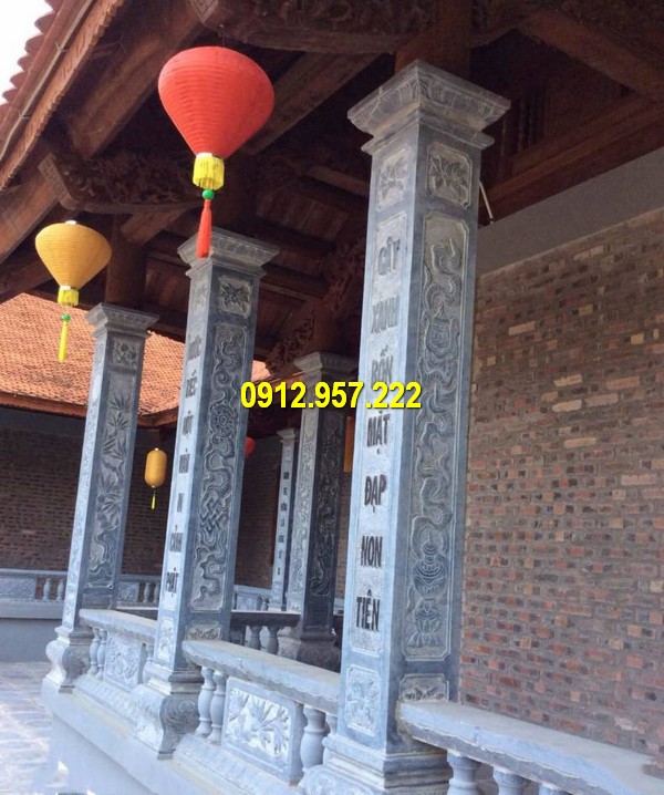 Cột đá vuông bằng đá xanh tự nhiên