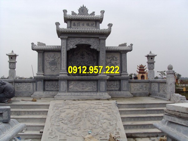 Lăng thờ đá sử dụng làm lăng thờ chung cho toàn bộ các phần mộ bên dưới Lăng mộ đá tại Hà Nội - Địa chỉ bán lăng mộ đá tại Hà Nội giá rẻ uy tín