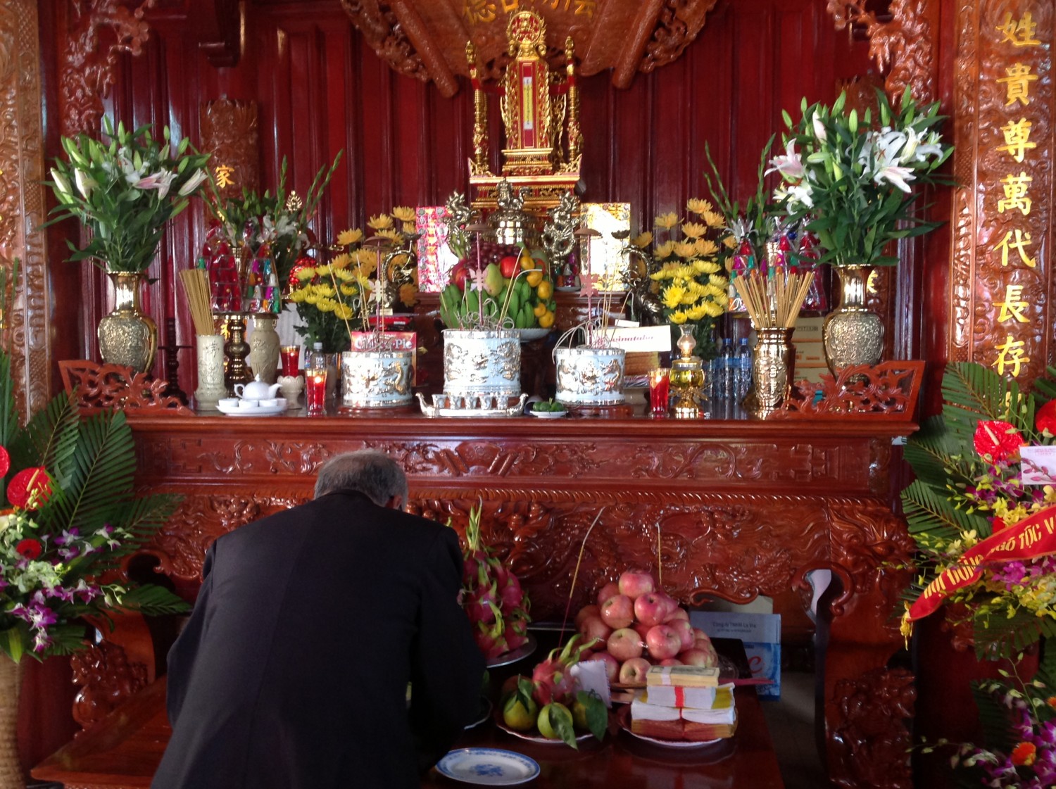 Bài văn khấn nhà thờ họ ngày 1 và rằm hàng tháng Bài văn khấn nhà thờ họ ngày 1 và rằm hàng tháng chuẩn nhất