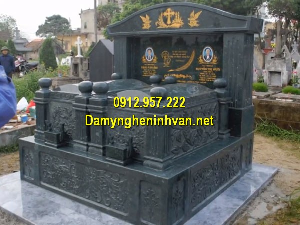nhà mồ đá hoa cương ở Cà Mau
