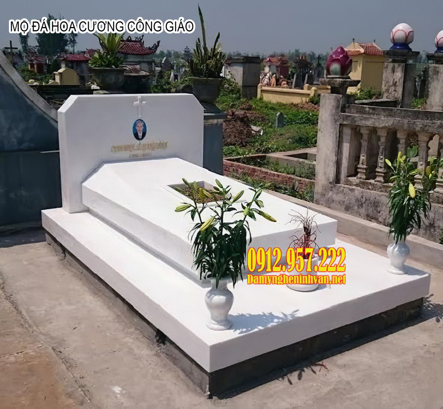 Mộ công giáo đá granite trắng đẹp Mộ đá hoa cương công giáo đẹp - Báo giá mộ đá hoa cương công giáo