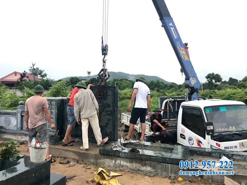 Xây dựng lăng mộ đá xanh tại Thái nguyên