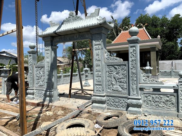 Lắp đặt cổng đá nhà mồ tại Sài Gòn